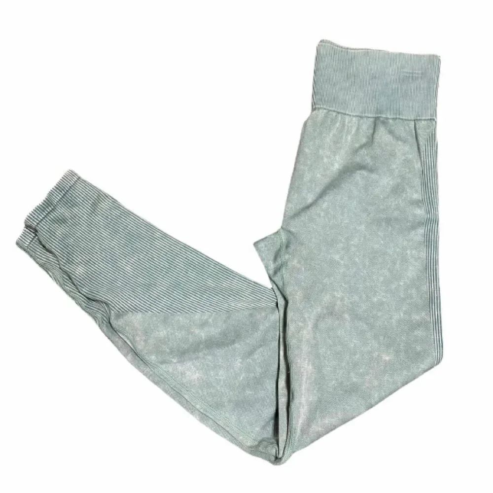 Pink Victoria’s Secret Washed Green Seamless Legging NWOT